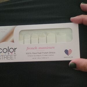Color Street French Manicure Nail Strips - Classic White